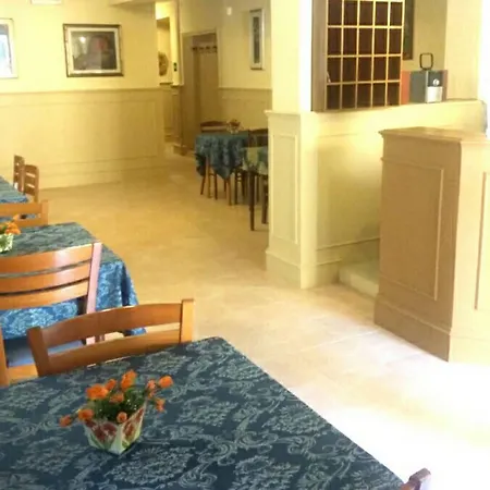 Ariosto Centro Storico 2* Reggio nell'Emilia