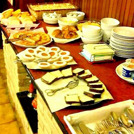 Ariosto Centro Storico Hotel 2*