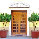 Hotel Ariosto Centro Storico 2*