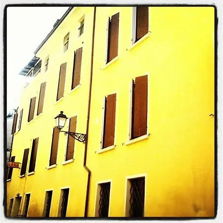 Ariosto Centro Storico Reggio Emilia