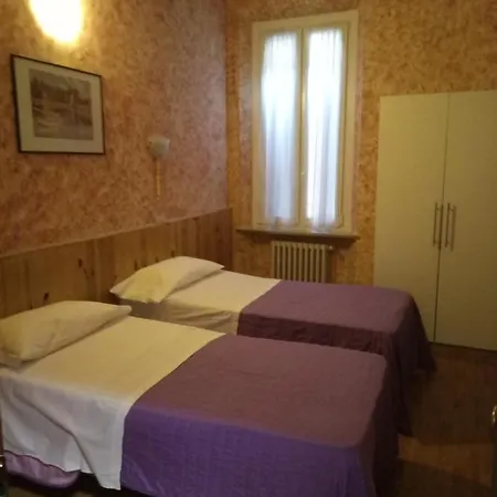 Ariosto Centro Storico Reggio d'Emilie