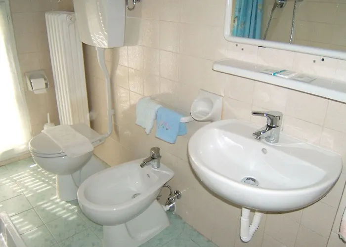 Ariosto Centro Storico Hotel