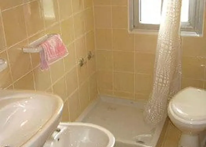 Ariosto Centro Storico Hotel 2*